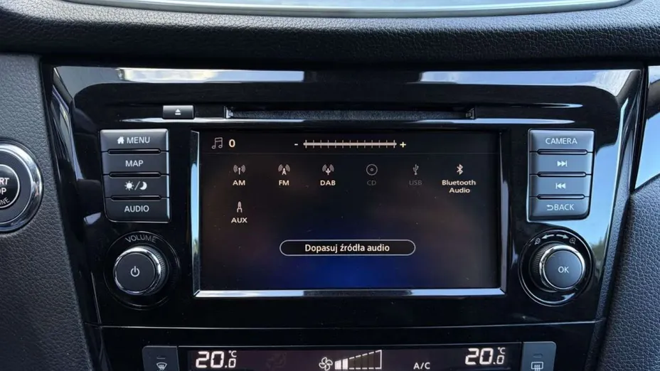 NISSAN Qashqai -