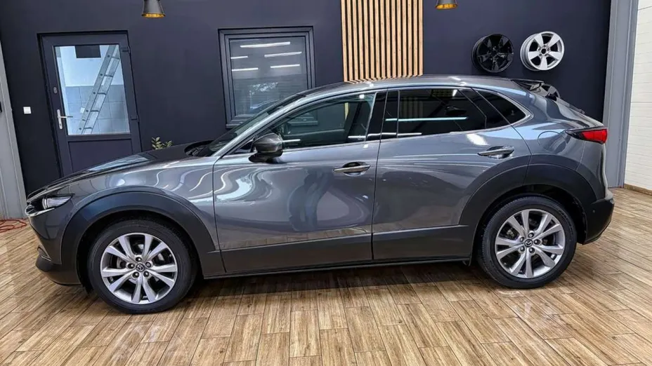 MAZDA CX-30 -
