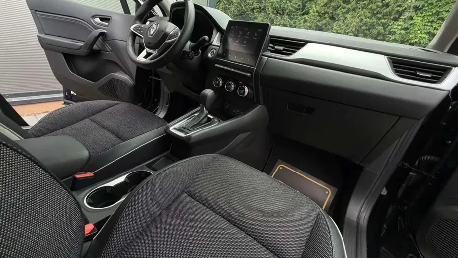 RENAULT Captur -