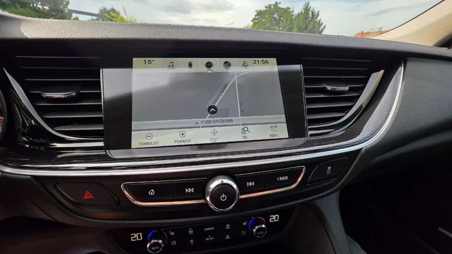OPEL Insignia -