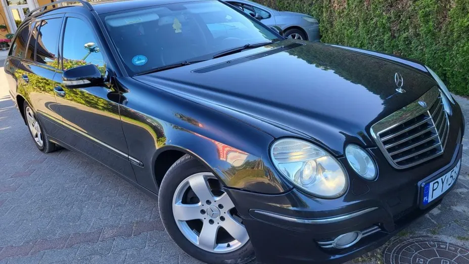 MERCEDES-BENZ E Klasa -
