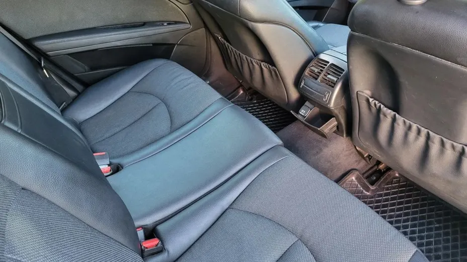 MERCEDES-BENZ E Klasa -