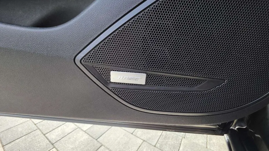 OPEL Insignia -