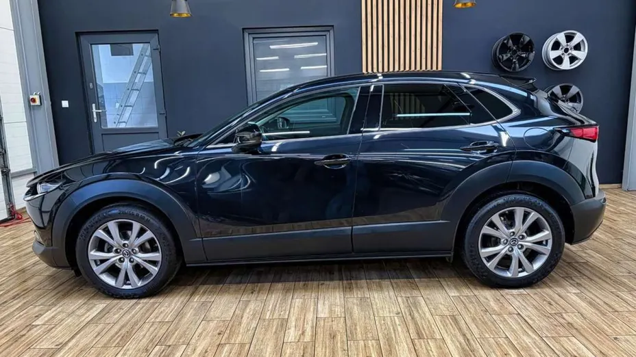 MAZDA CX-30 -