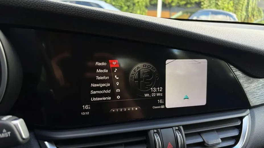 ALFA ROMEO Giulia -