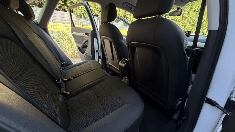 AUDI Q3 -