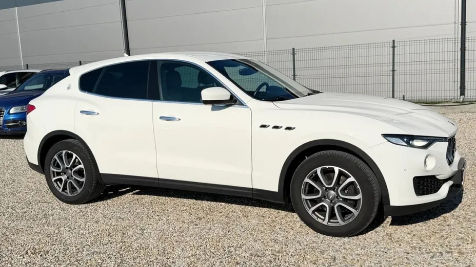 MASERATI Levante -