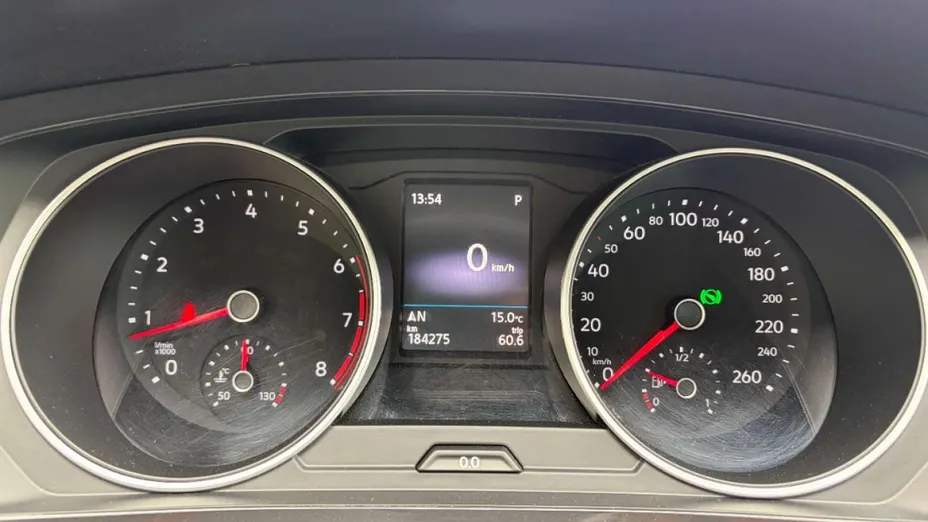 VOLKSWAGEN Tiguan -