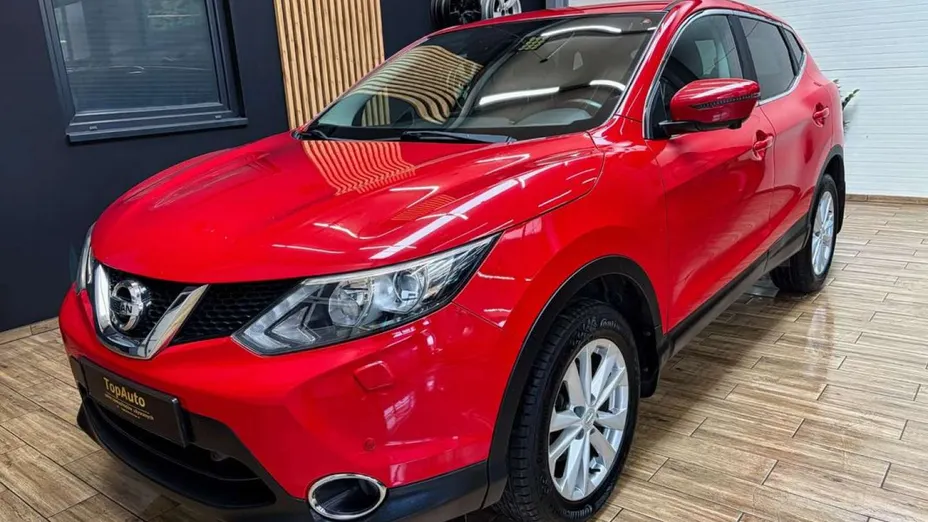 NISSAN Qashqai -