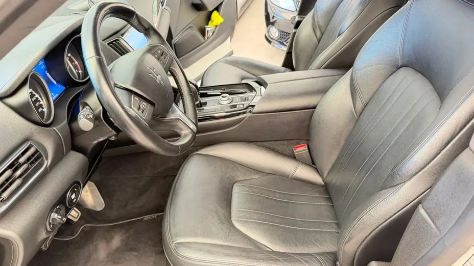 MASERATI Levante -