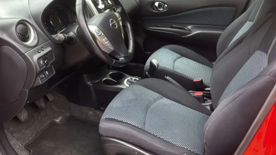 NISSAN Note -