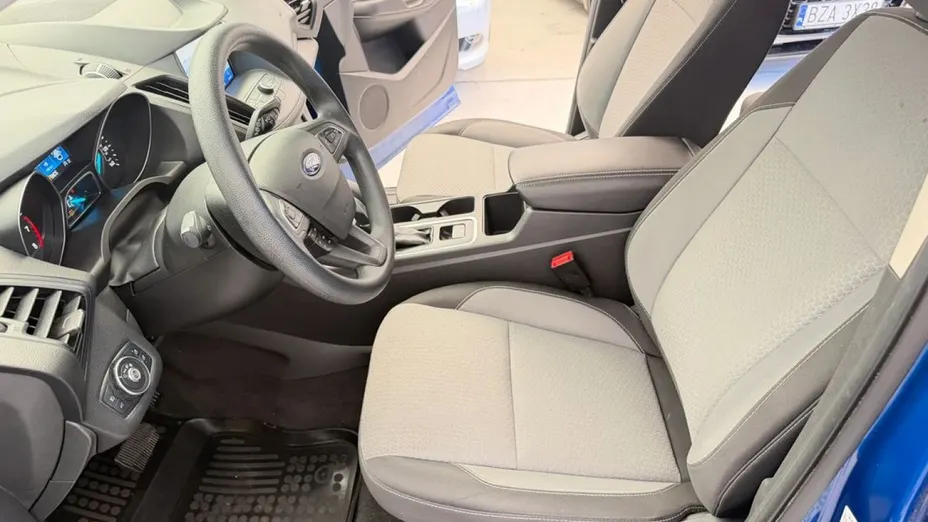FORD Kuga -