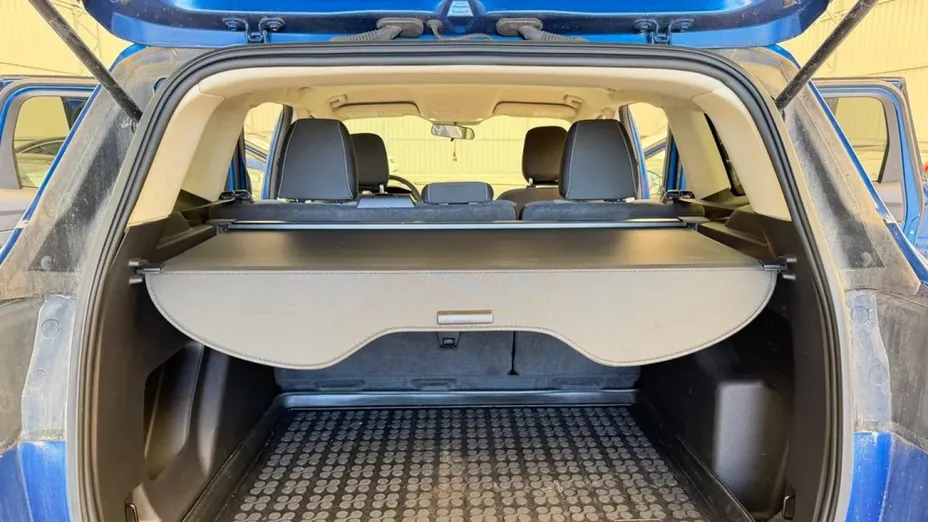 FORD Kuga -