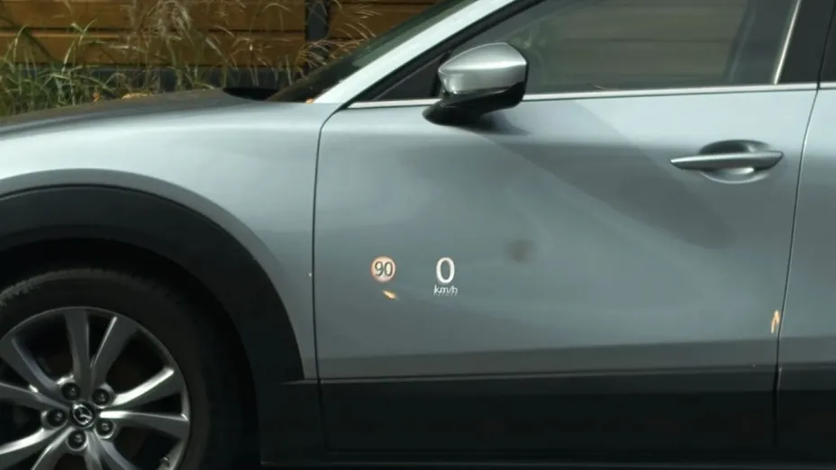 MAZDA CX-30 -