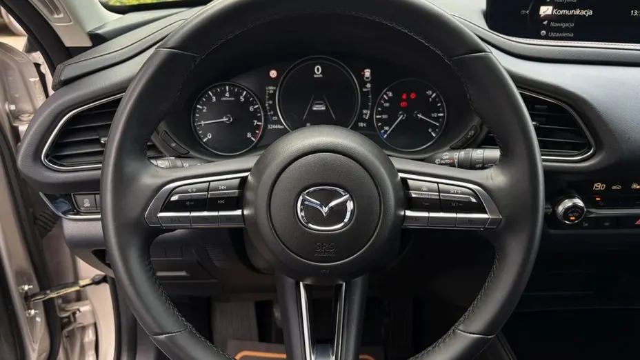 MAZDA CX-30 -