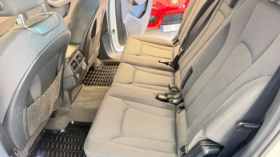 AUDI Q7 -