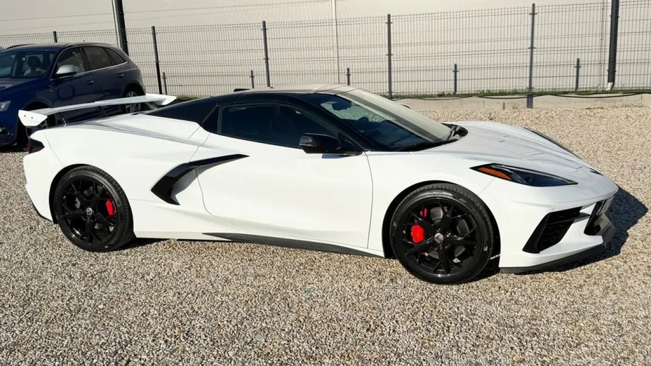 CHEVROLET (USA) Corvette -