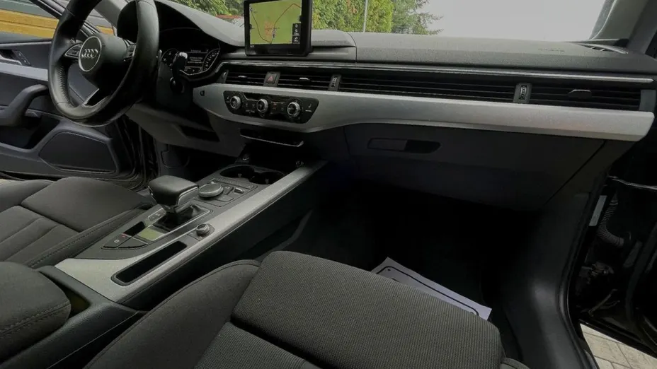 AUDI A4 Avant -