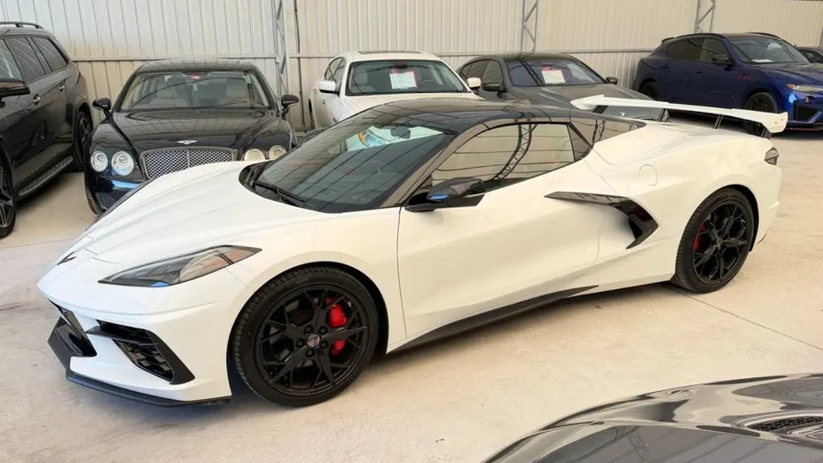 CHEVROLET (USA) Corvette -