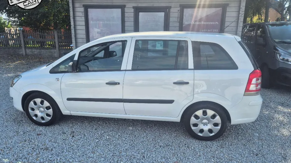 OPEL Zafira -