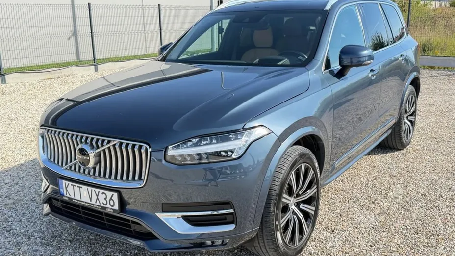 VOLVO XC90 -