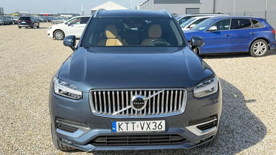 VOLVO XC90 -