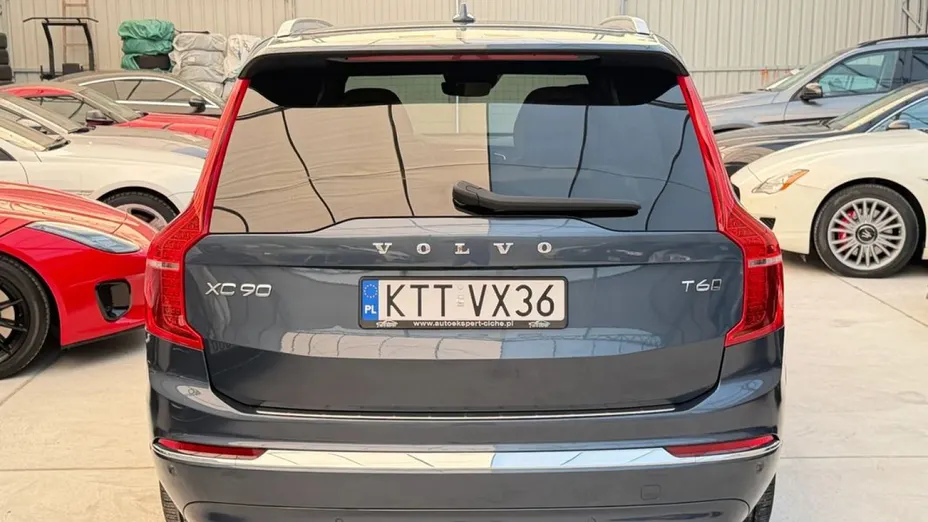 VOLVO XC90 -