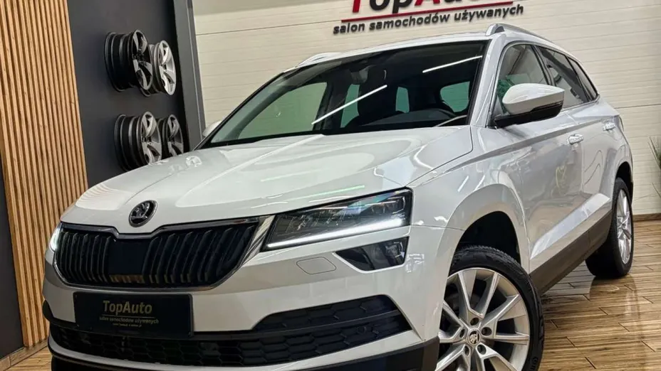 SKODA Karoq -