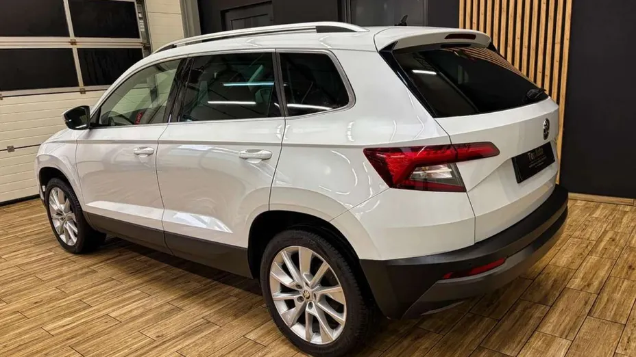 SKODA Karoq -