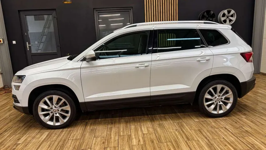 SKODA Karoq -