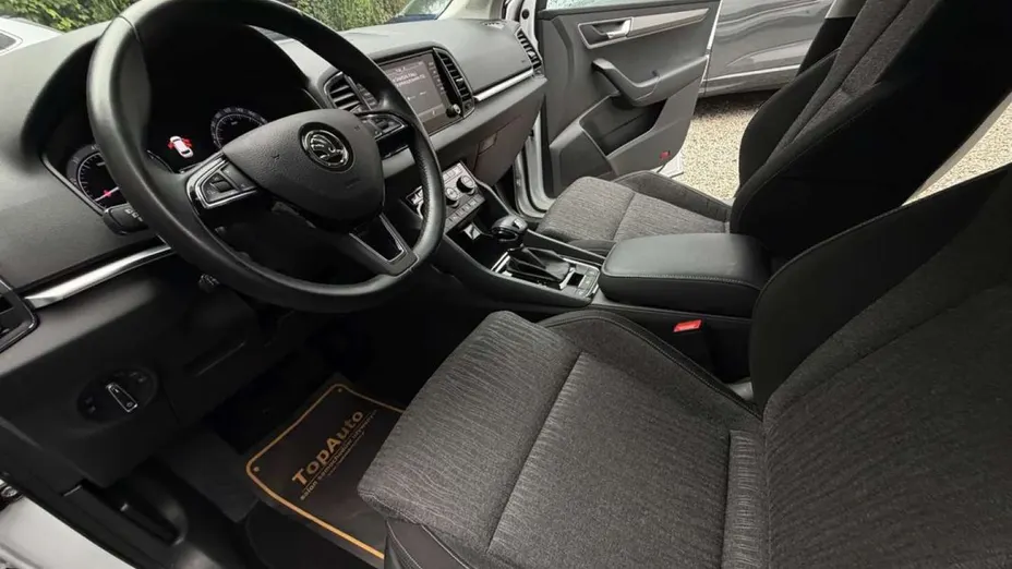 SKODA Karoq -