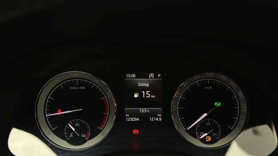 SKODA Karoq -