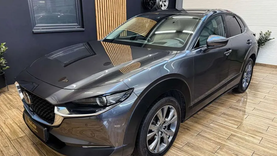 MAZDA CX-30 -