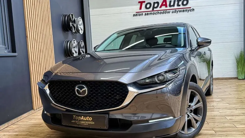 MAZDA CX-30 -