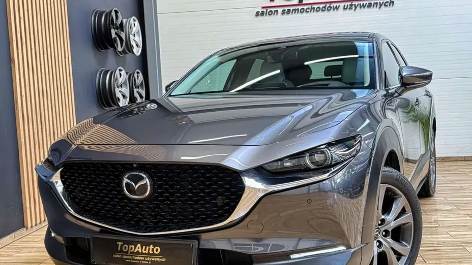 MAZDA CX-30 -