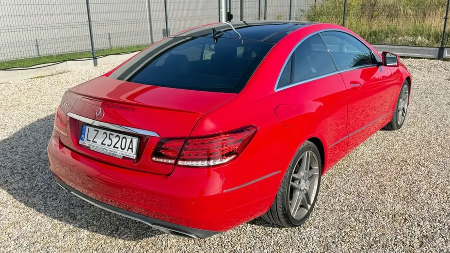 MERCEDES-BENZ E Klasa -