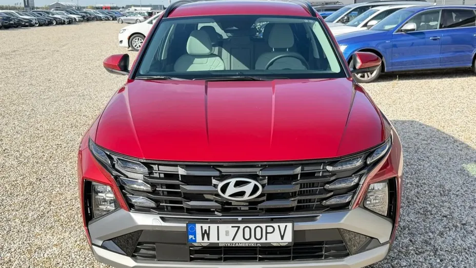 HYUNDAI Tucson -