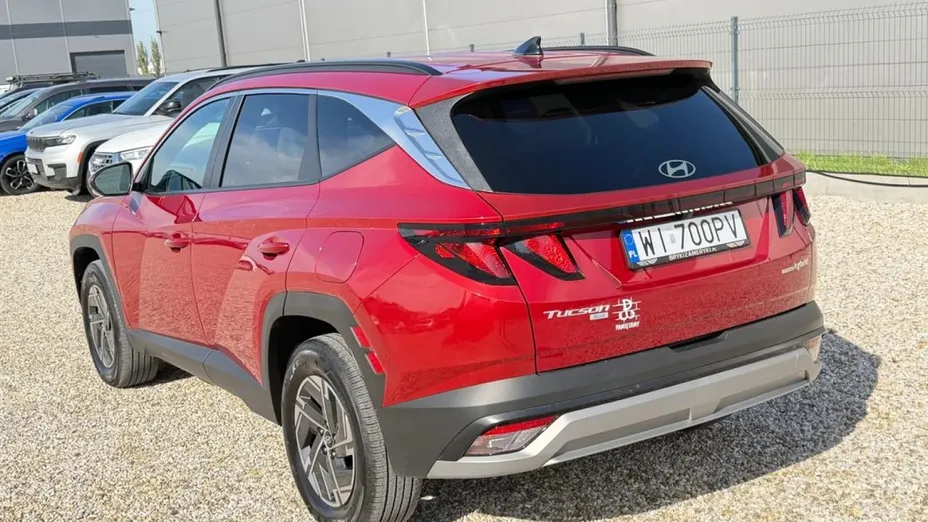 HYUNDAI Tucson -