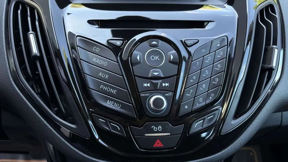 FORD B-MAX -