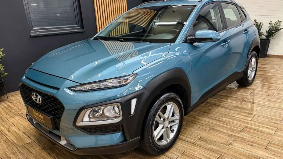 HYUNDAI Kona -