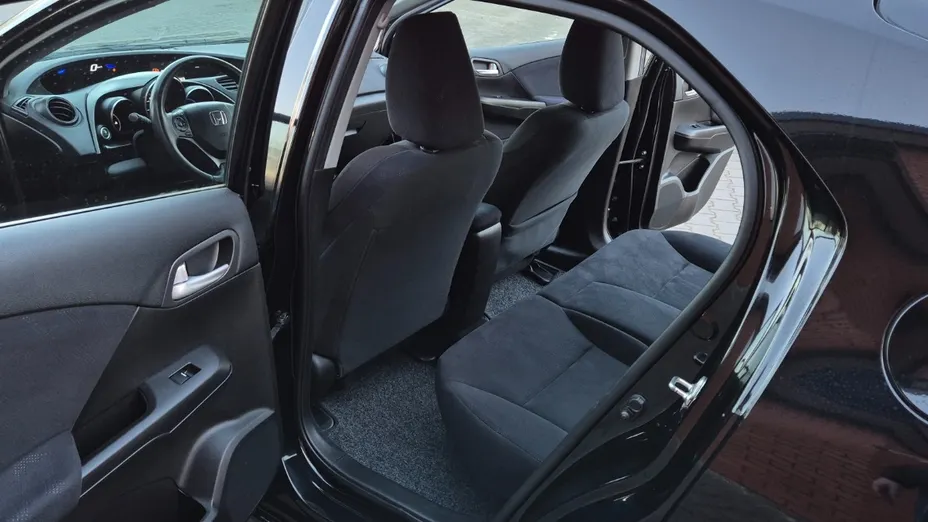 HONDA Civic -