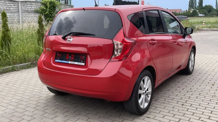 NISSAN Note -