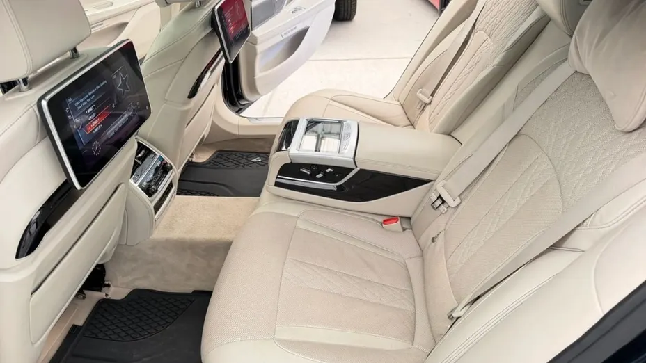BMW Seria 7 -
