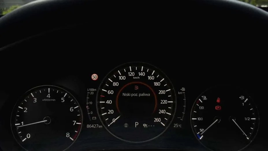 MAZDA CX-30 -