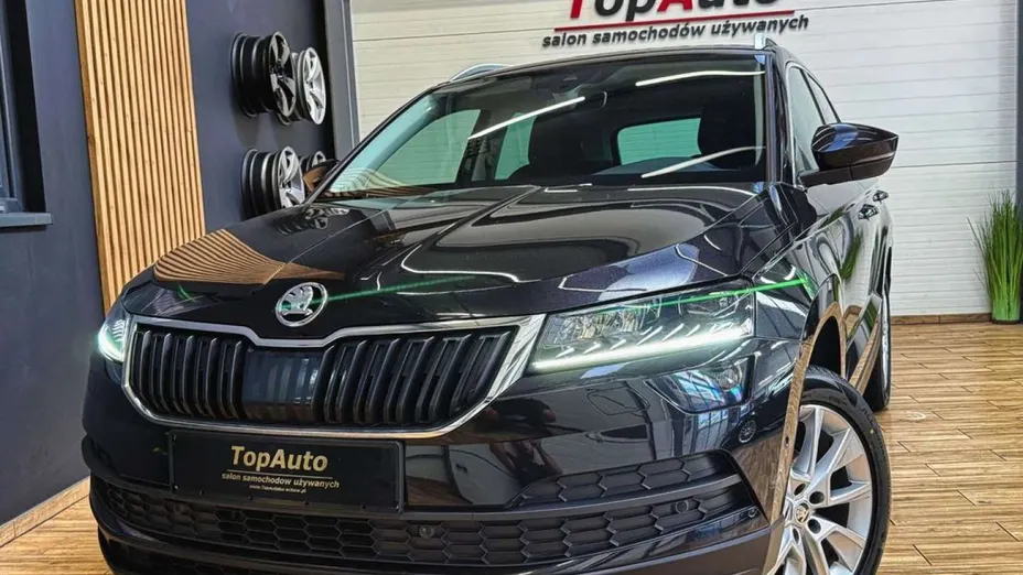 SKODA Karoq -