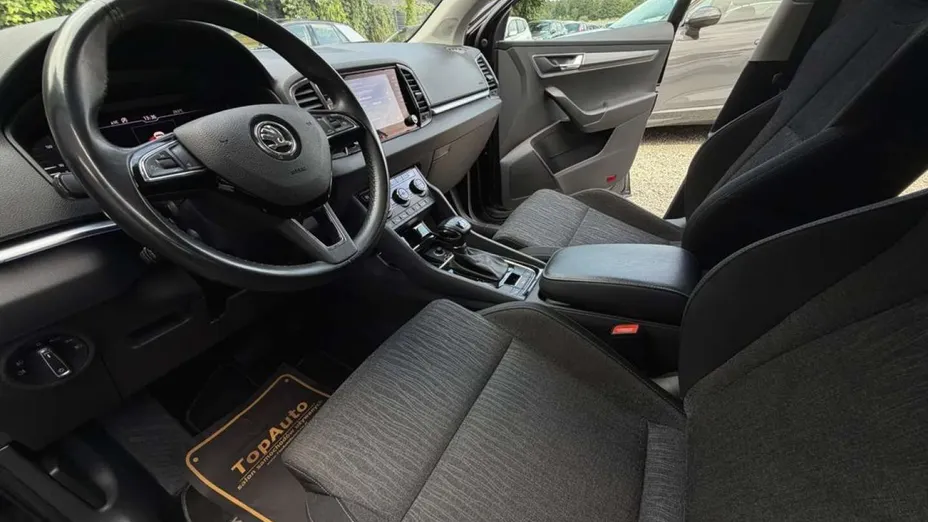 SKODA Karoq -