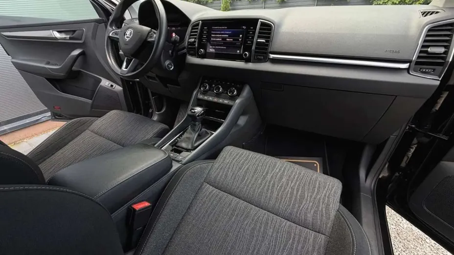SKODA Karoq -