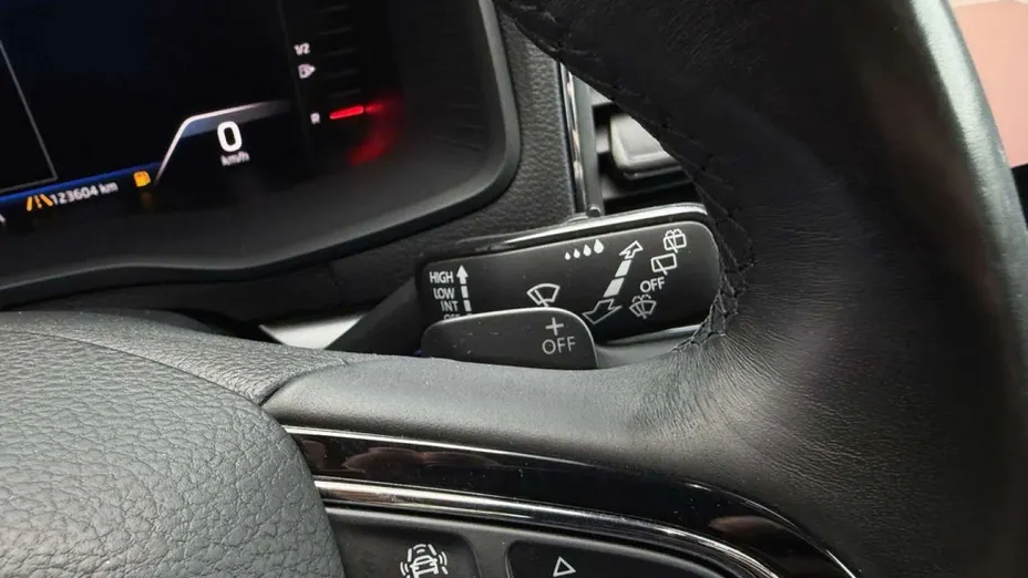 SKODA Karoq -