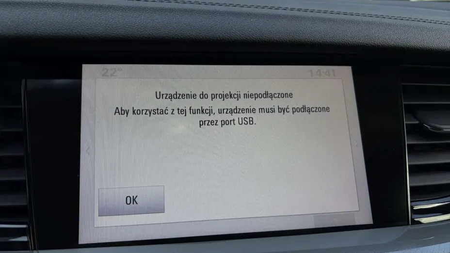 OPEL Insignia -
