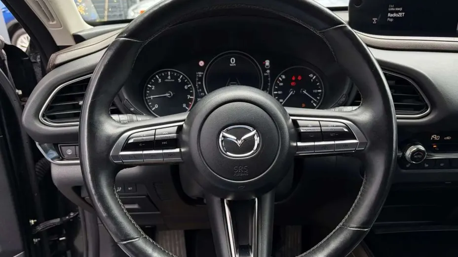 MAZDA CX-30 -